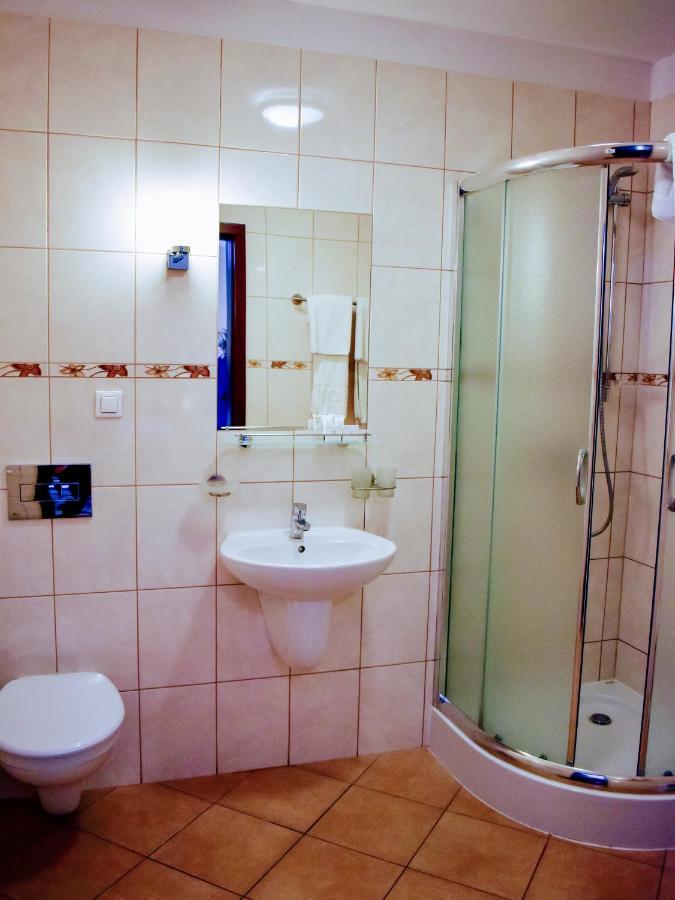 Hotel Zamek Krolewski W Rydzynie Rydzyna Exteriör bild
